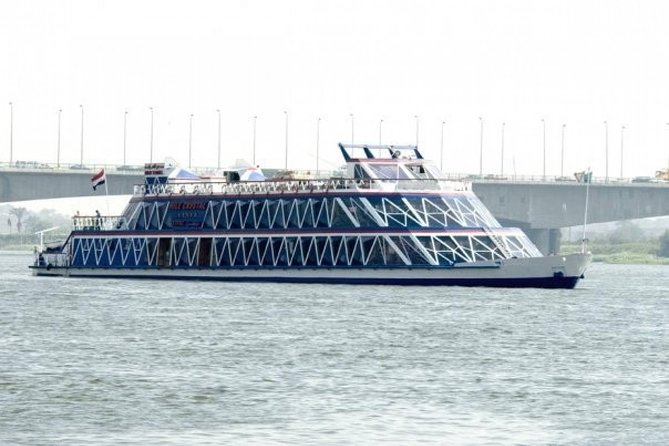 2-Hour Nile River Dinner Cruise From Cairo - When Things Go Sideways: Boat Condition and Shuttle Drops