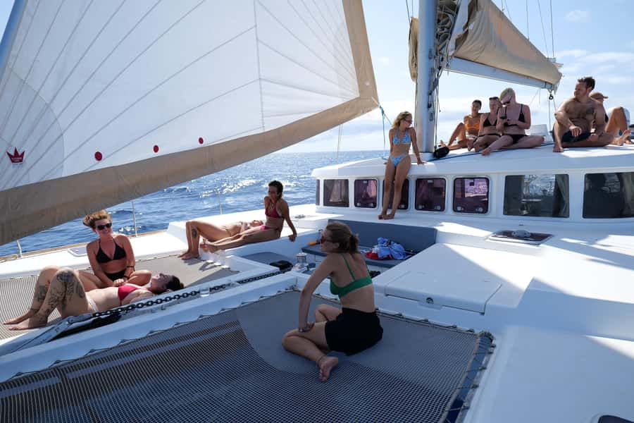 3-hour Catamaran Adventure on the waters of Sal Island - Snacks, drinks, and the crew vibe that keeps things easy