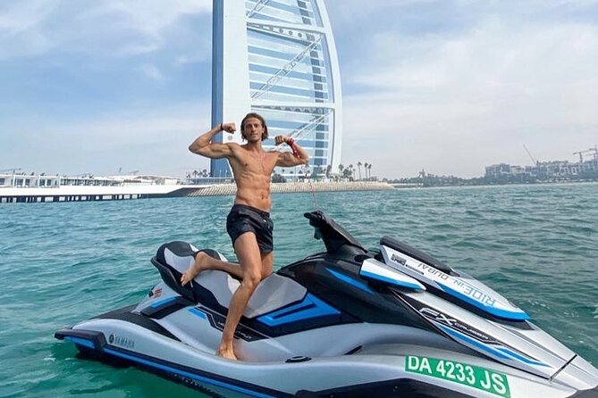30mins Burj Al Arab Jetski Tour - Burj Al Arab Photo Moment: Quick Stop, Big Impact