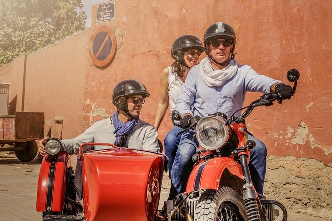 3h Private Sidecar Ride / Secrets of Marrakech - Guéliz and the Palmgrove: Expect a Real Change of Pace