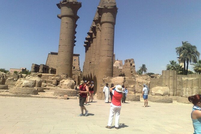 4-Day 3-Night Nile Cruise from Aswan to Luxor including Abu Simbel, Air Balloon - Horse-and-carriage to Horus at Edfu