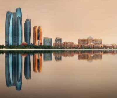 Abu Dhabi City Essentials: Half-Day Tour - Getting Picked Up and Staying Comfortable on the Corniche Drive