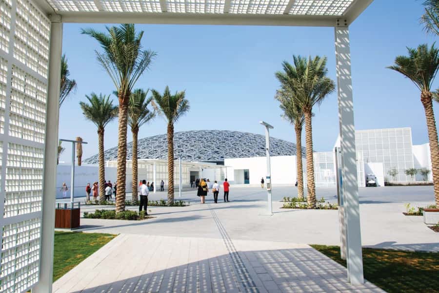 Abu Dhabi City Essentials: Half-Day Tour - Marjan Gallery and Saadiyat Island Cultural Venues: Art Meets Retail