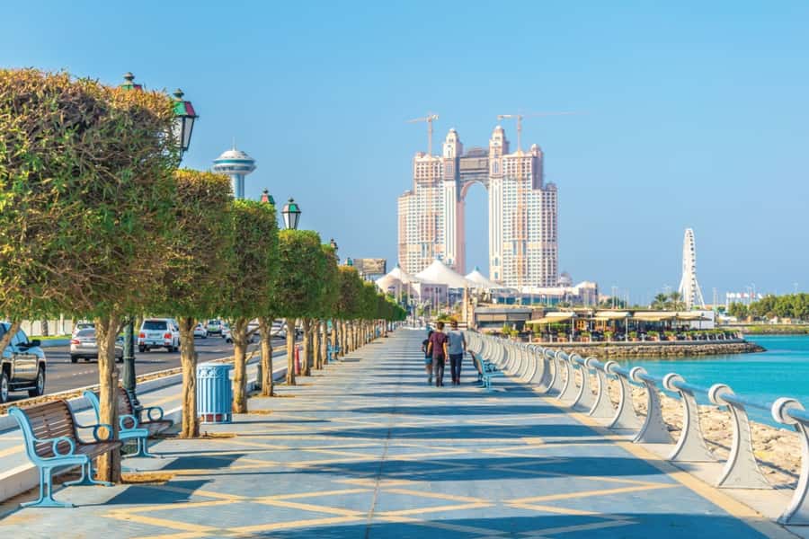 Abu Dhabi City Essentials: Half-Day Tour - Emirates Palace Photo Stop and the City View Factor