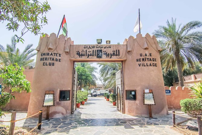 Abu Dhabi Full-Day City Sightseeing Tour from Dubai - Emirates Palace photo stop: outside views only