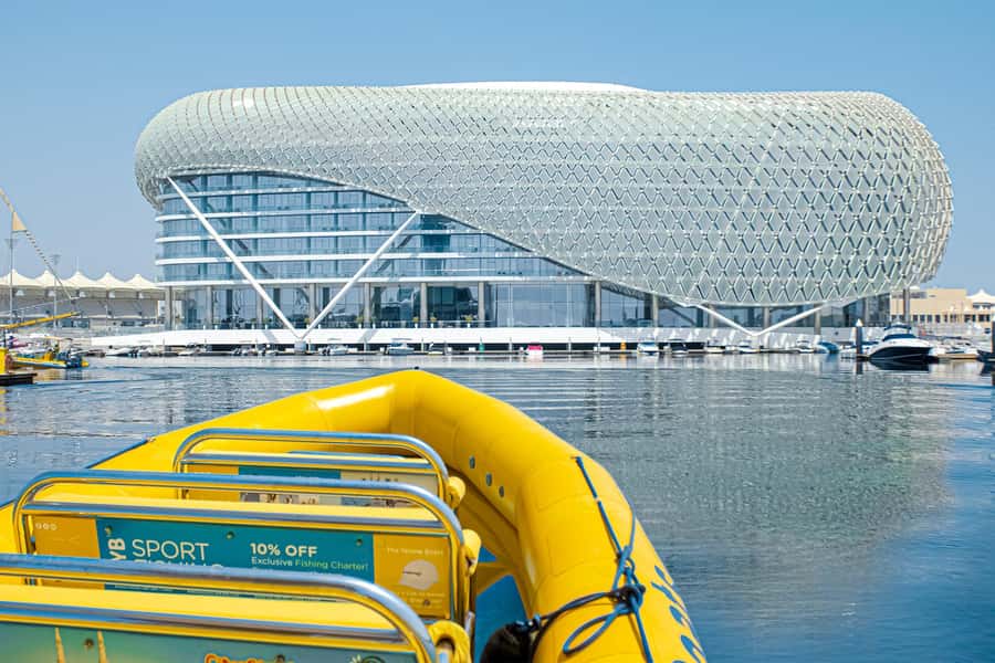 Abu Dhabi: Guided Speedboat Sightseeing Tour - Mangroves, marine life, and the calm side of a fast ride