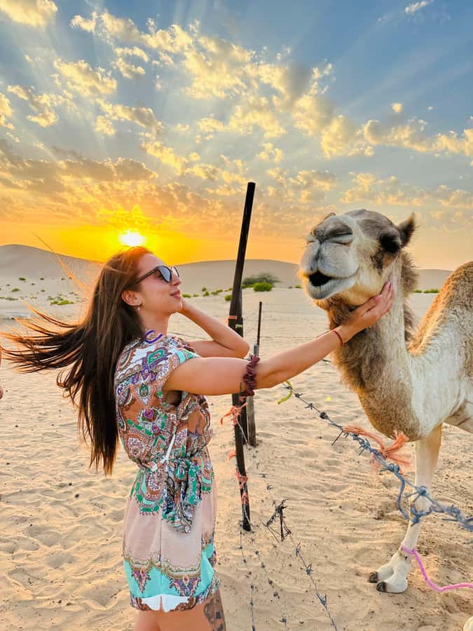 Abu Dhabi: Magical 4x4 Desert Tour with BBQ & Sandboarding - Key things I’d circle before you book