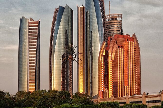 Abu Dhabi Private City Tour - Marina Mall, Corniche Beach, and Abu Dhabi Date Market: the day’s real-world texture