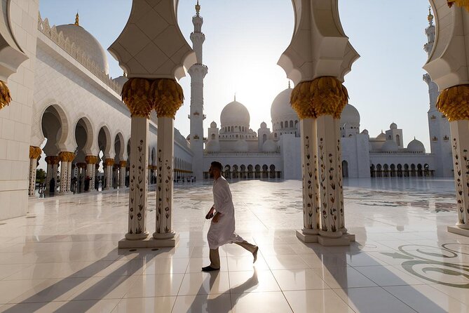 Abu Dhabi Sheikh Zayed Grand Mosque Tour - Key highlights to watch for
