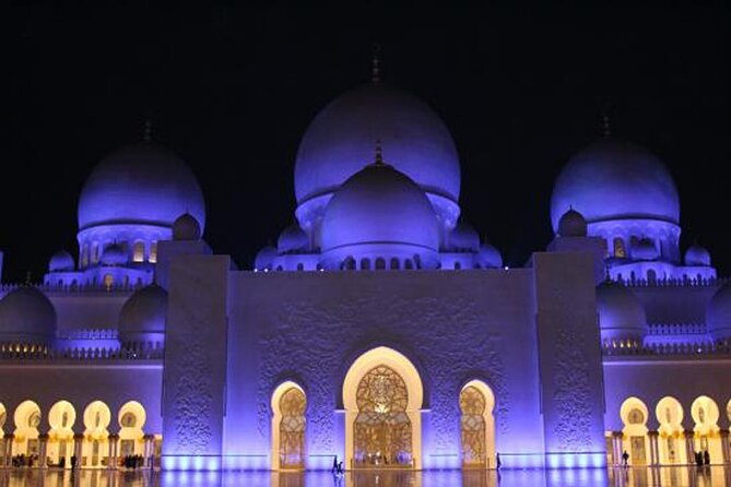 Abu Dhabi Sheikh Zayed Grand Mosque Tour - Dress code and comfort: abayas, modesty, and what to plan