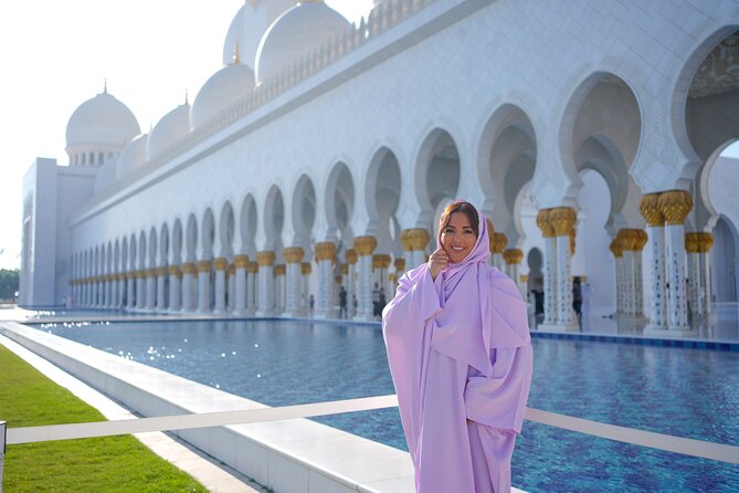 Abu Dhabi Sheikh Zayed Mosque Half-Day Guided Tour from Dubai - Price and value: what the $59 actually buys you