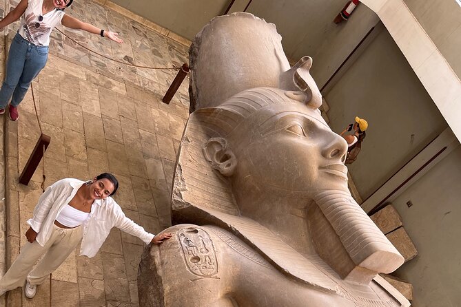 All inclusive Giza Pyramids,Sphinx,lunch,Camel,insid 3rd pyramid - Walking Toward Kefren: Getting the Scale Right