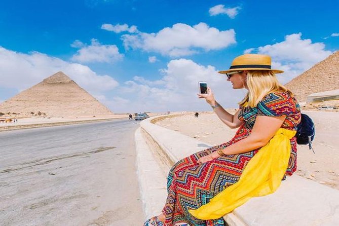 All-inclusive Private Trip Giza Pyramids Sphinx Saqqara, Dahshur - The Giza-scam reality check: why a driver matters