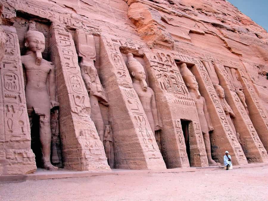 Aswan: Abu Simbel Group Tour with Guide and Entrance Fees - Temple of Hathor and Nefertari: the smaller site that still packs a punch