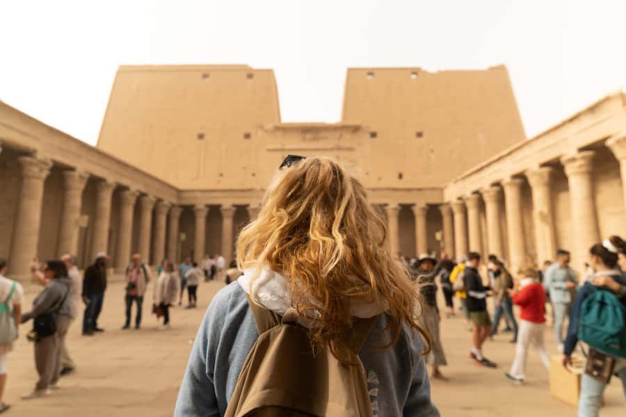 Aswan: Edfu and Kom Ombo Day Tour with Luxor Transfer - Aswan to Luxor, with two of Egypt’s best-preserved temple stops