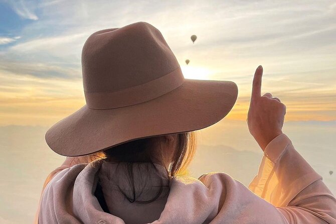Atlas Mountain Sunrise Hot Air Balloon Ride From Marrakech - Marrakech to the launch site: why the early 4x4 pickup matters