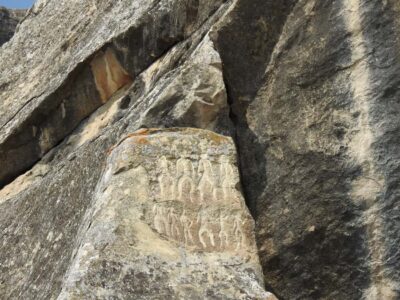Baku: Gobustan, Volcanoes, Fire Temple and Yanardag Day Trip - Gobustan National Park Museum: Stone Age Art You Can Read