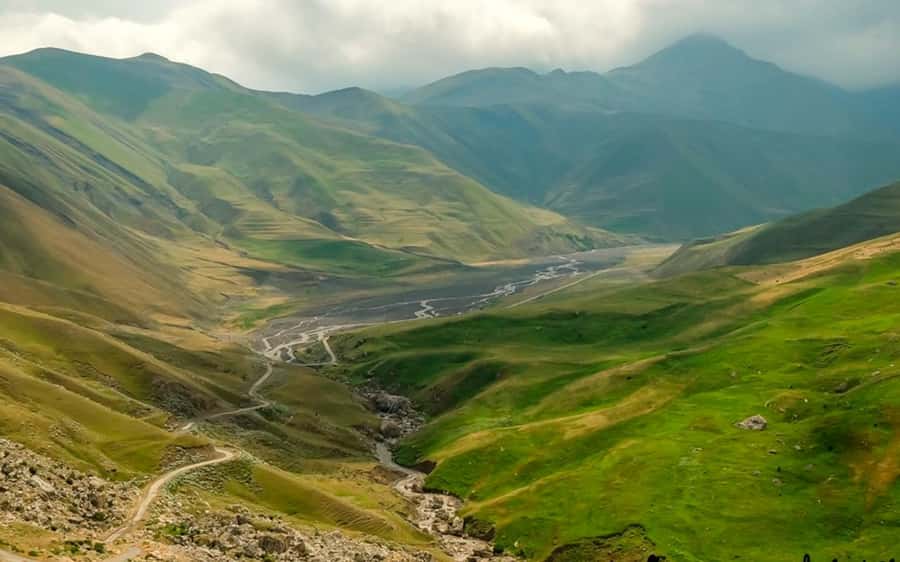 Baku: Guba Khinalig & Candy Cane Tour with Homemade Lunch - From Baku to the Greater Caucasus: how the 11-hour day actually feels