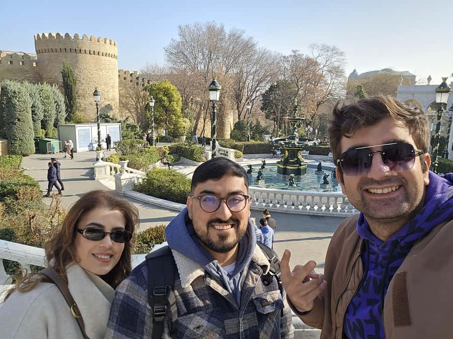Baku: Stunning Walking Tour of Historical and Modern City - Icherisheher Old City: UNESCO lanes and Maiden Tower moments