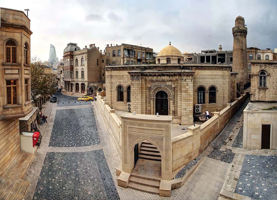Baku: Stunning Walking Tour of Historical and Modern City - Highland Park and Flame Towers: hilltop views with funicular and panoramic train