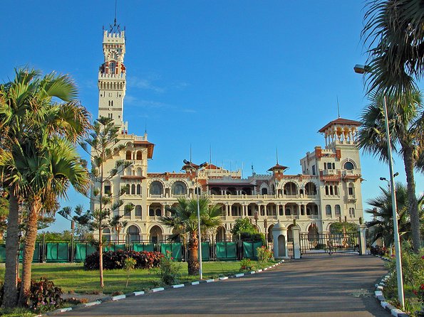 Best Alexandria Day Tour from Cairo - Kom el Shoqafa Catacombs: where cultures merge underground