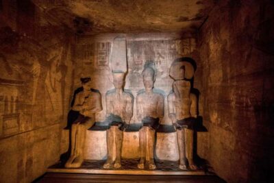 Best Private Day Trip To Abu Simbel From Aswan - The 8:00–5:00 rhythm: Pickup, the drive, and staying comfortable