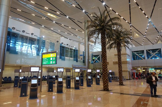 Cairo Airport Private Arrival Transfer - What a Cairo Airport Arrival Transfer Really Changes