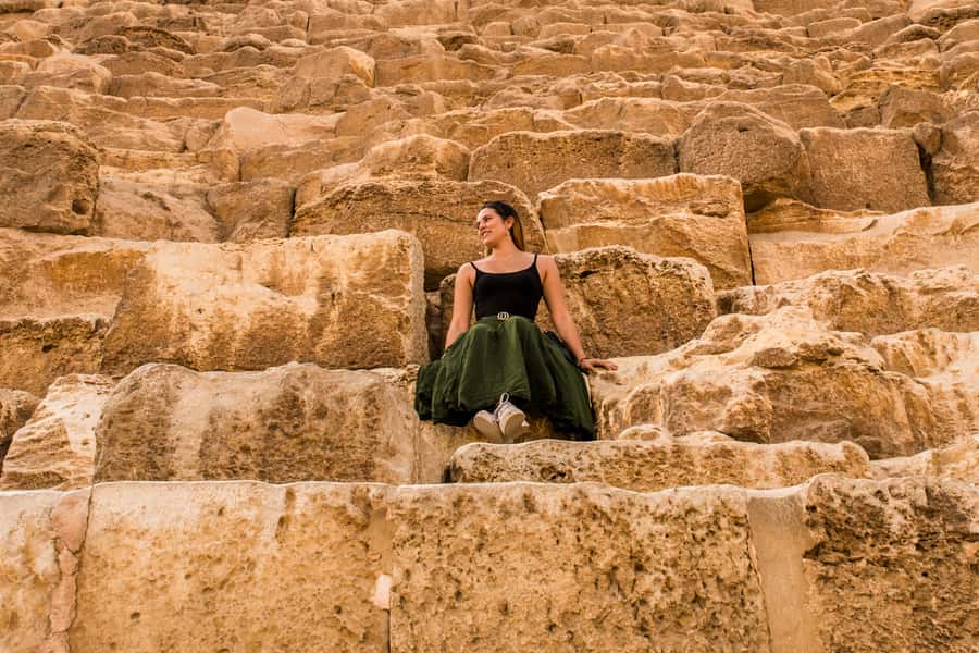 Cairo: Egyptian Museum, Pyramids & Bazaar Tour - Khan el-Khalili Bazaar: Shopping With a Plan (and Room for Culture)
