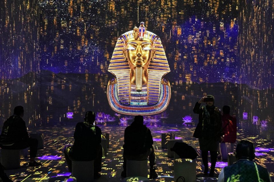Cairo: Grand Egyptian Museum QR Ticket - Hall of Mirrors: Holographic Glasses and the One Interactive Stop