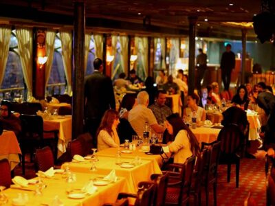 Cairo: Nile Dinner Cruise with Belly Dancer Show with Pickup - Two hours cruising the Nile at night: what the timing means
