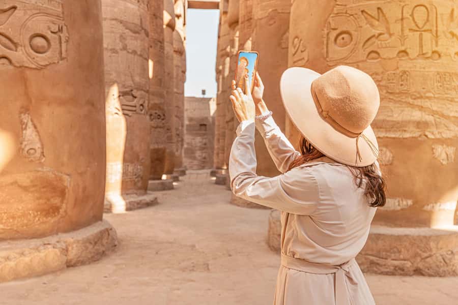 Cairo: Private Luxor Day Tour with Entrance fees by Flights - Valley of the Kings and Hatshepsut on the West Bank