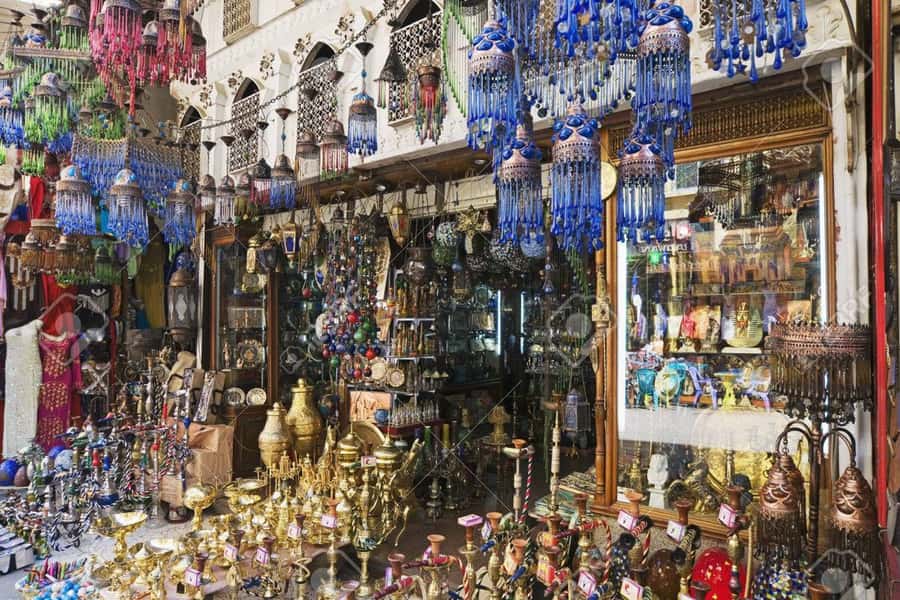 Cairo: Private Pyramids, Museum & Bazaar Tour with Lunch - Egyptian Museum of Antiquities: 120,000 masterpieces and the Tutankhamun rooms