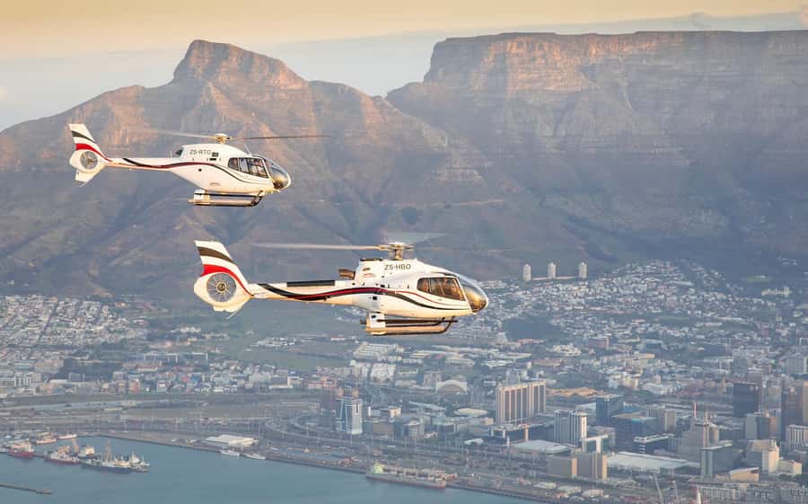 Cape Town: 12-Minute City Scenic Helicopter Tour - Getting airborne at Cape Town Helicopters