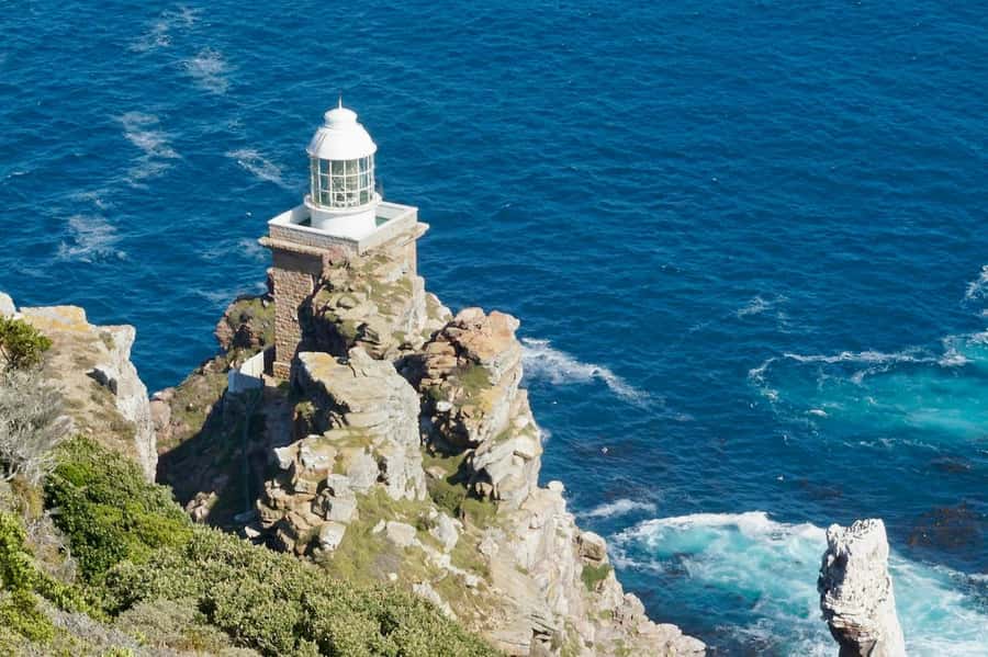 Cape Town: Cape Point and Penguin Colony Full Day Tour - Simon’s Town and Boulders Beach penguins: how to get the most out of the extra ticket