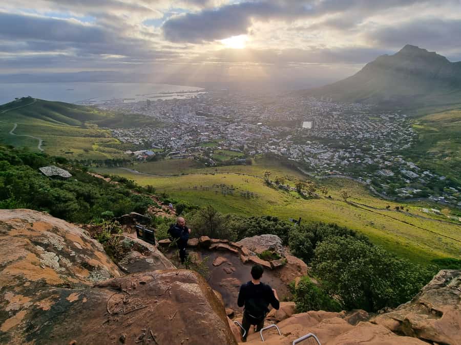 Cape Town: Lion's Head Sunrise or Sunset Guided Hike - The 360-degree view payoff: timing, photo angles, and coping with clouds