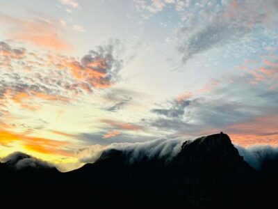 Cape Town: Lion's Head Sunrise or Sunset Hike - Sunrise vs sunset: which one suits your energy and your camera