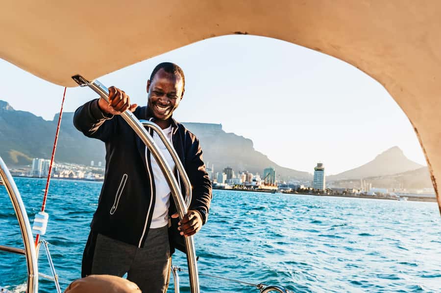 Cape Town: Sunset Catamaran Cruise on Table Bay with Bubbles - Getting on Board: 39-Foot Catamaran Layout and Seating