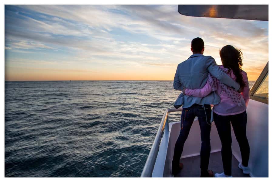Cape Town: Sunset Champagne Cruise - A 90-minute Cape Town sunset cruise that actually fits your day