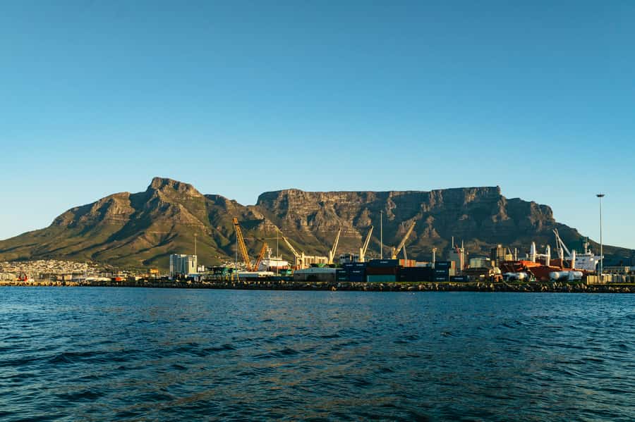 Cape Town: Sunset Champagne Cruise and 3-Course Dinner - Who should book this Cape Town Sunset Champagne Cruise