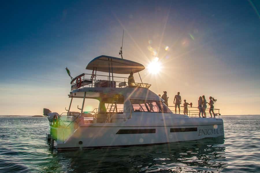 Cape Town: Sunset Champagne Cruise and 3-Course Dinner - The route: Table Bay, Milnerton Lighthouse, and a sheltered Granger Bay sunset