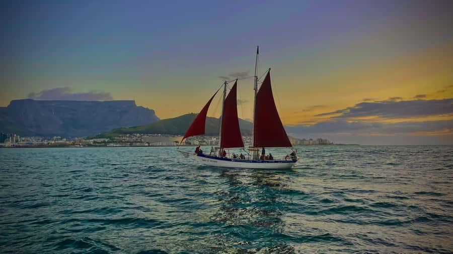Cape Town: Sunset Cruise from V&A Waterfront with Bubbly - Key highlights worth your attention