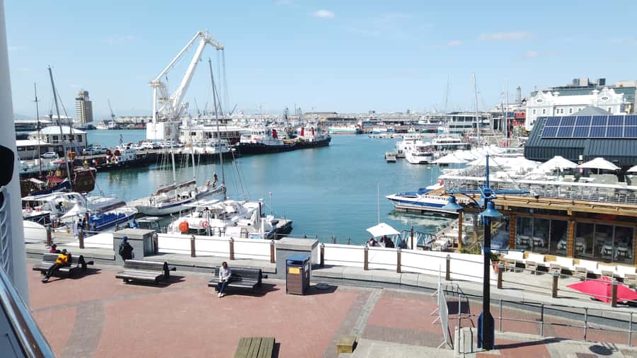 Cape Town: Table Mountain and Robben Island Tour - Table Mountain cable car views and weather plan-Bs