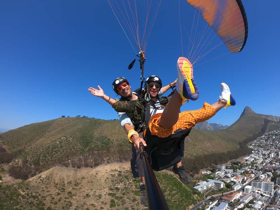 Cape Town: Tandem Paragliding Flight with the Experts - Soaring Views: Table Mountain, City, and Coastline From Above