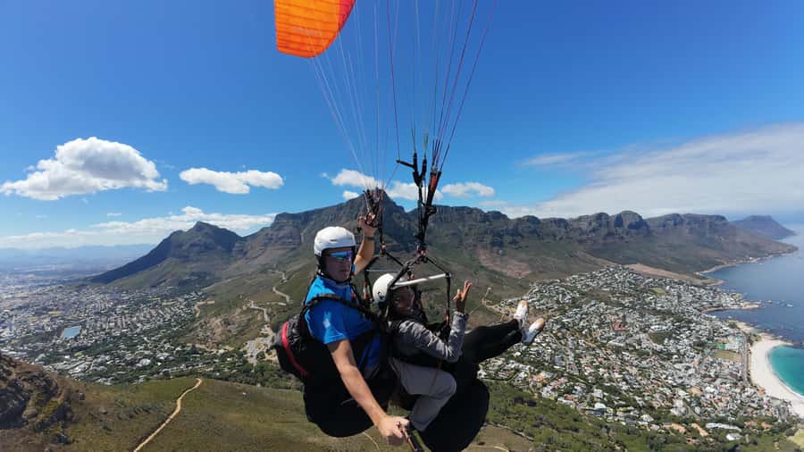 Cape Town: Tandem Paragliding with Instructor - Meeting on Signal Hill: the start matters more than you think
