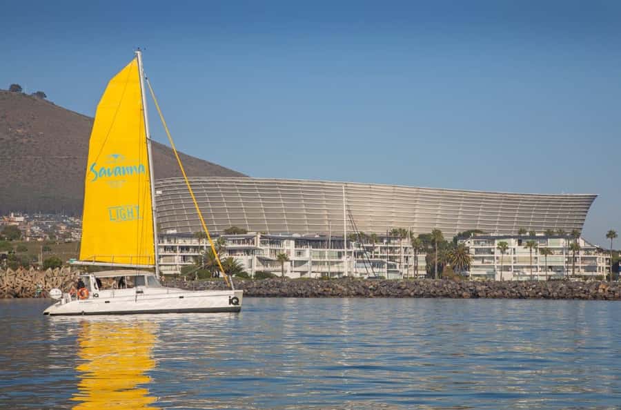 Cape Town: V&A Waterfront Gin Voyage Cruise - Crew Energy, Safety Briefing, and Photo Help That Actually Helps