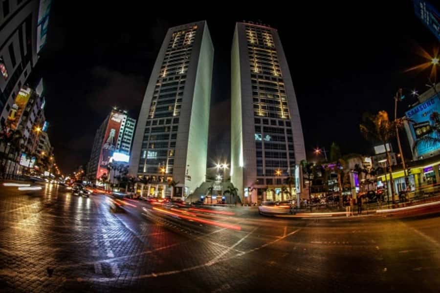 Casablanca City Night Tour and Traditional Moroccan Dinner - Should you book this tour?