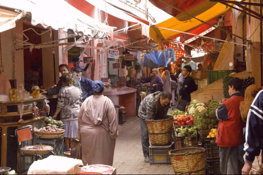 Casablanca: City Tour with Hassan II Mosque Entry Ticket - Habbous and the Royal-Palace Neighborhood: Old Quarter Energy With Tea