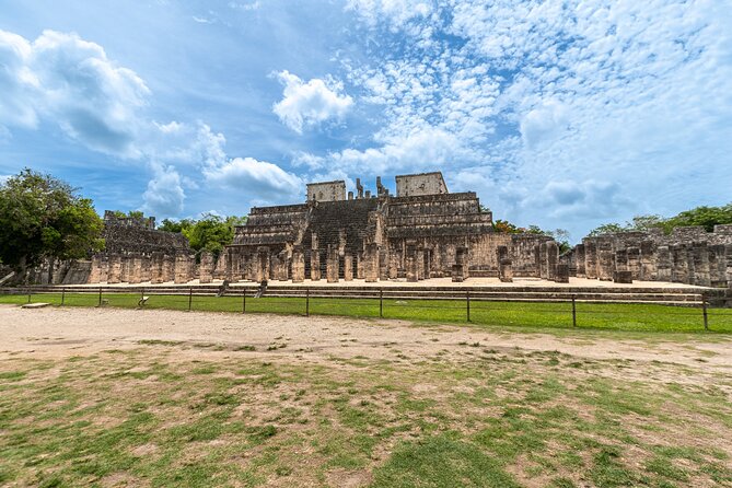 Chichén Itzá Ancestral Tour from Cancún with Cenote - Valladolid: how to use a short 30-minute Colonial break