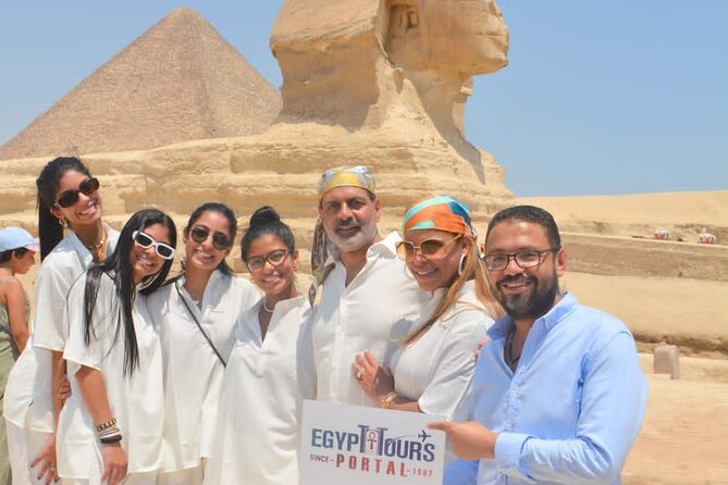 Day Tour to Giza Pyramids Complex, Egyptian Museum & Bazaar - Quick hits before you go