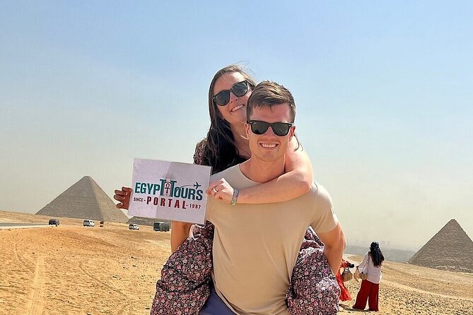 Day Tour to Giza Pyramids Complex, Egyptian Museum & Bazaar - Khan Al-Khalili (1 hour): a market stop that’s short on purpose
